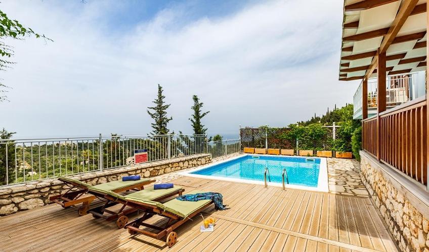 Agios Nikitas Resort Villas Buitenkant foto