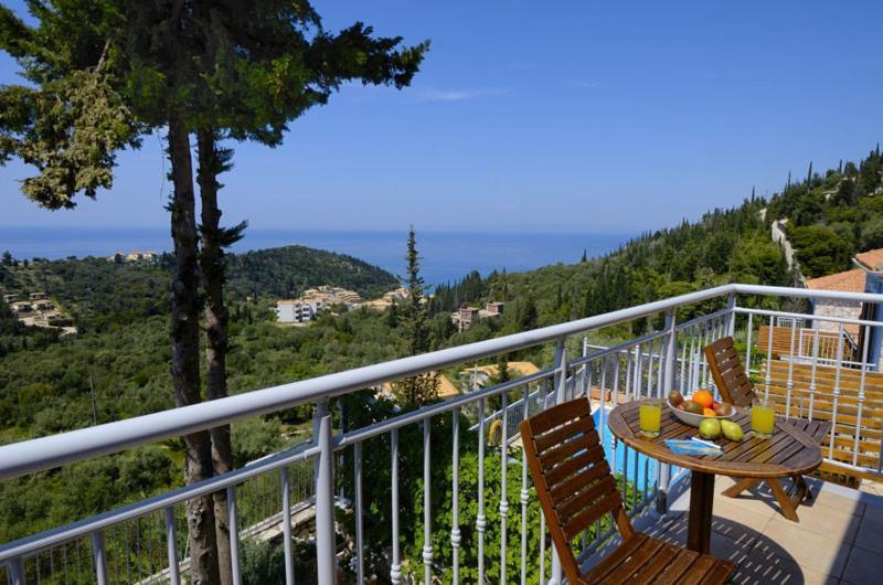 Agios Nikitas Resort Villas Buitenkant foto