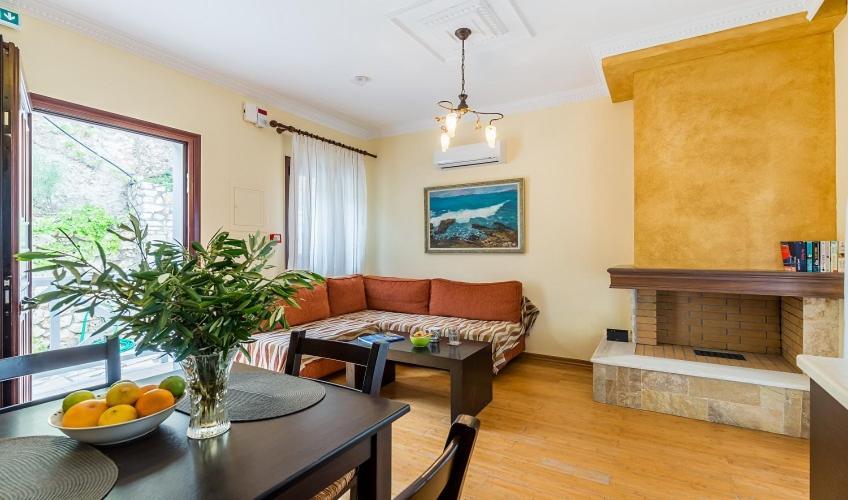 Agios Nikitas Resort Villas Buitenkant foto